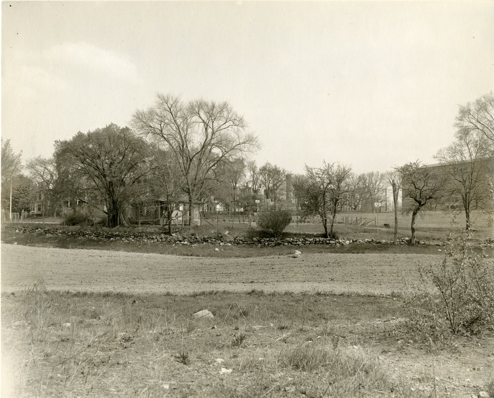 Higgins House build site, 1919