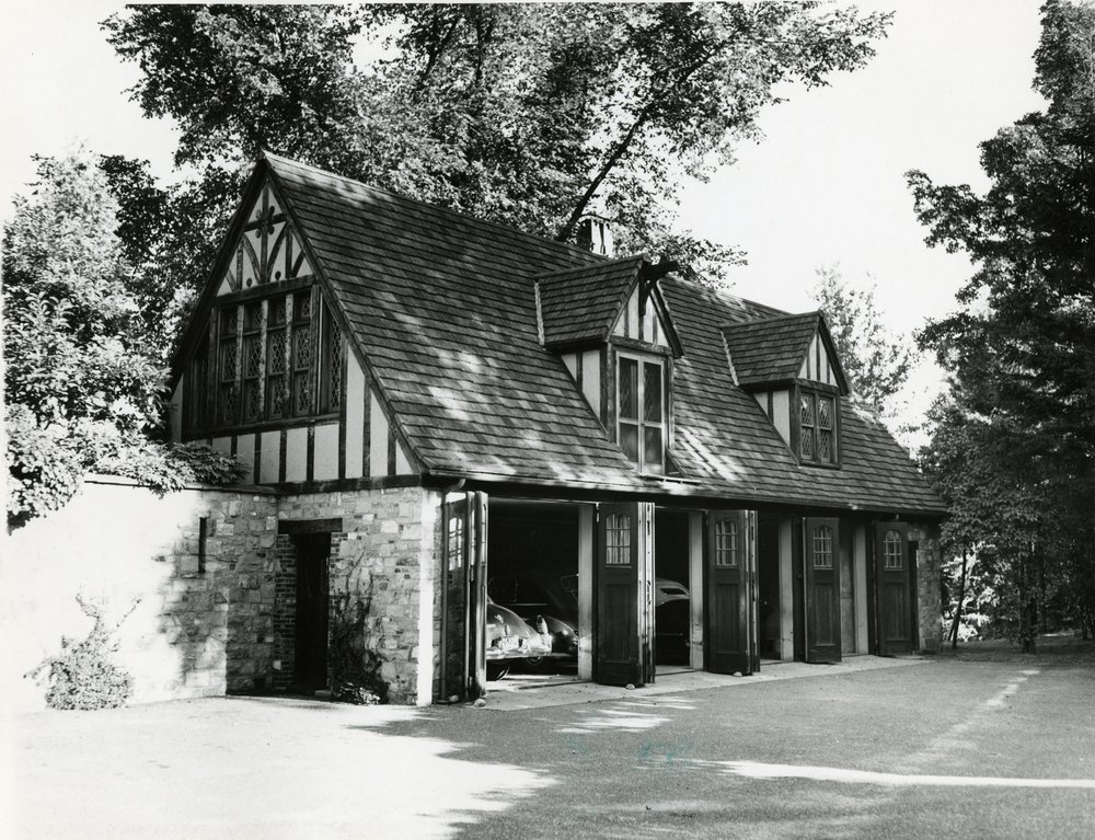 The Higgins House garage